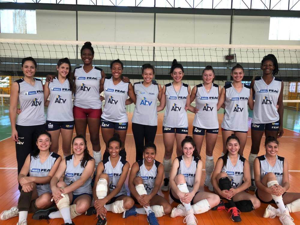 Jornal da Franca - Vôlei feminino de Franca vence Cristais Paulista e segue  firme nos Jogos Regionais - Jornal da Franca