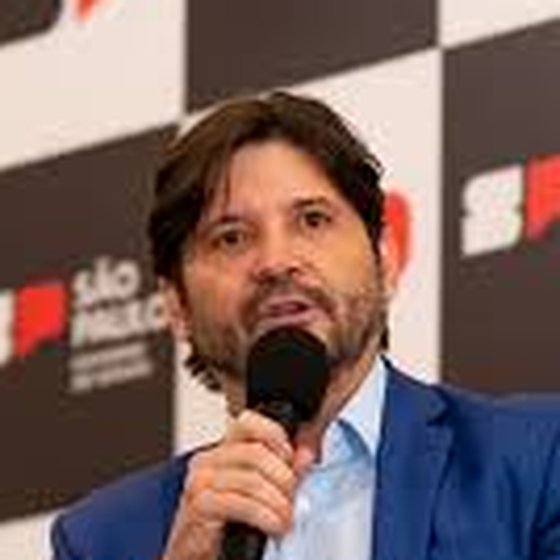 ANDRÉ DO PRADO
