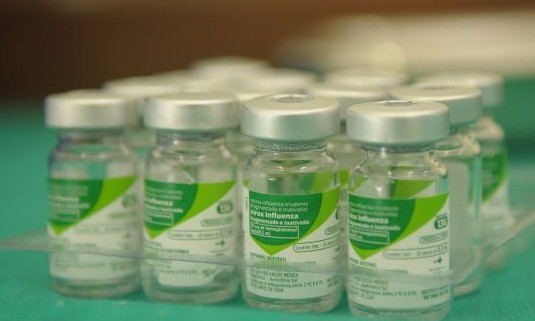 Governo não antecipa e vacina H1N1 só começa em Franca no próximo dia 30