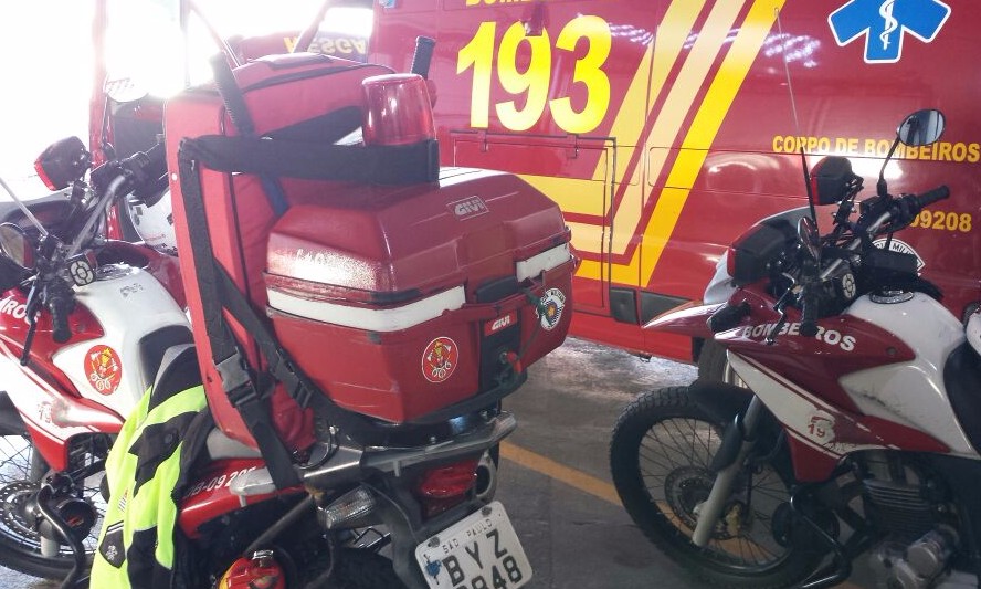 Estudantes ficam feridas após serem atingidas por moto no Centro de Franca