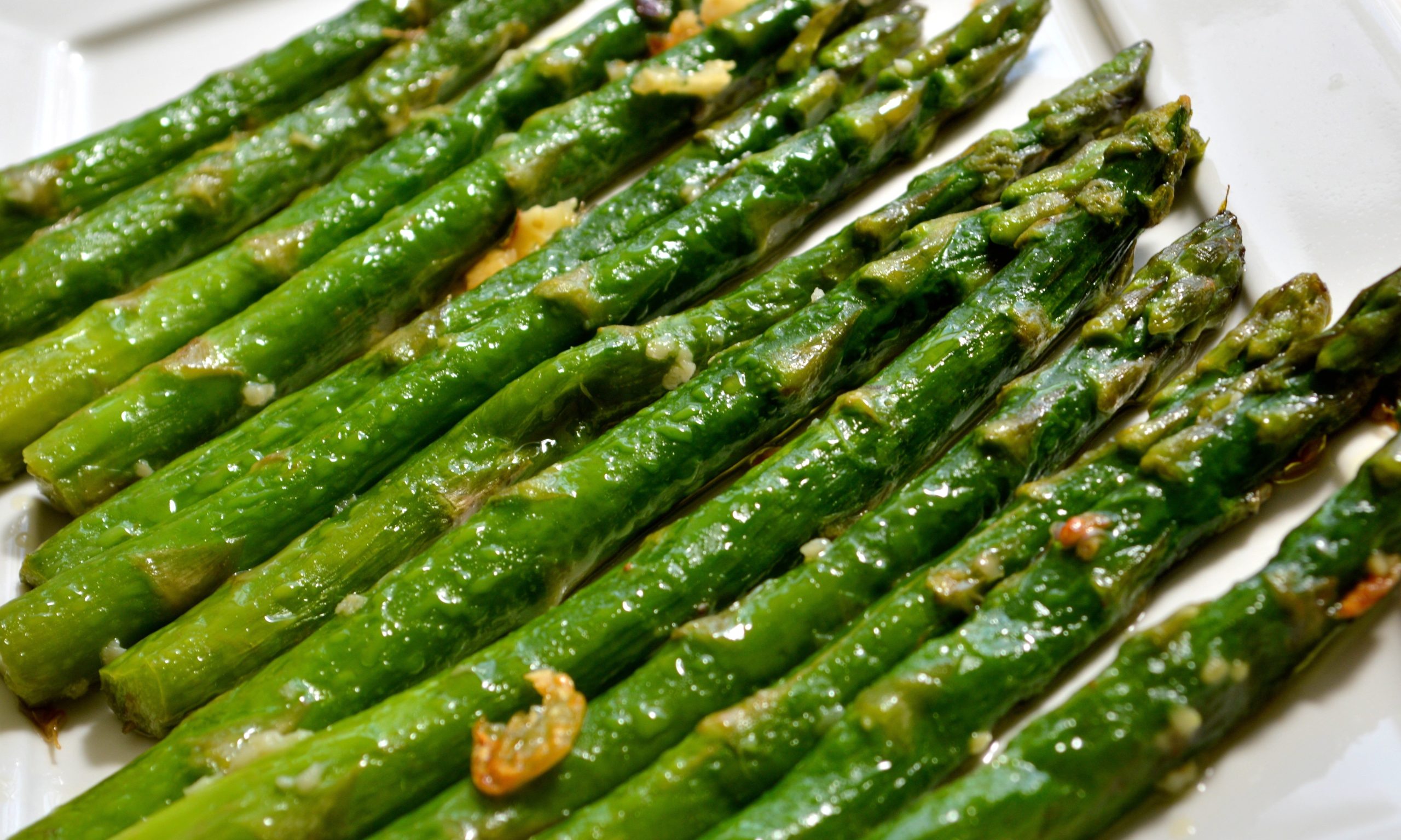 Aspargos são ótimos para a saúde e também para as dietas. Confira aqui
