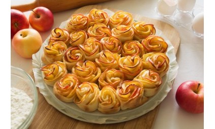 Rosa de maça é uma sobremesa deliciosa e simplesmente linda