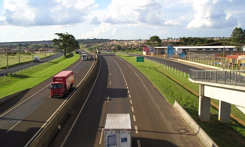 Feriadão deverá levar mais de 63 mil veículos à rodovia Cândido Portinari