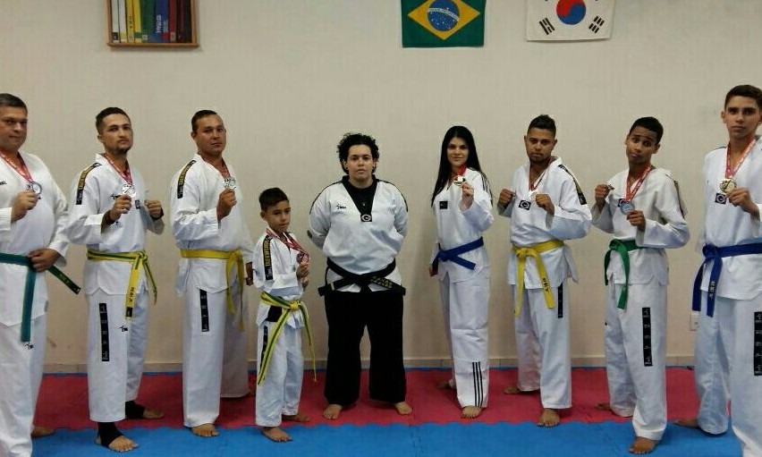 Equipe de Franca de Taekwondo se destaca no Campeonato Paulista