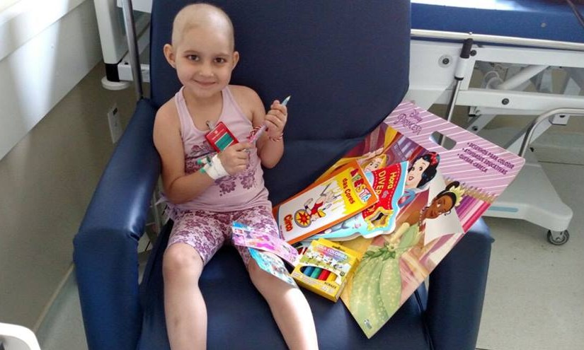 Criança fará transplante de medula: família busca ajuda com almoço beneficente