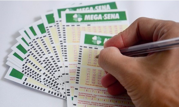 Mega Sena acumulada pode pagar R$ 60 milhões no sorteio de hoje à noite