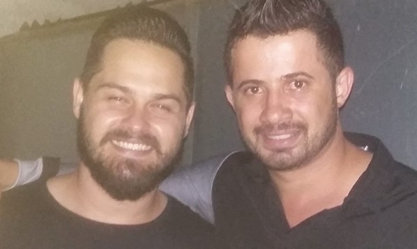 Neste feriado, Bar Devassa traz festa comandada pela dupla Zick e Mateus
