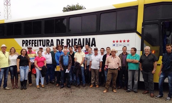 Comitiva de Rifaina é levada pela Prefeitura para a 23ª Agrishow em Ribeirão Preto