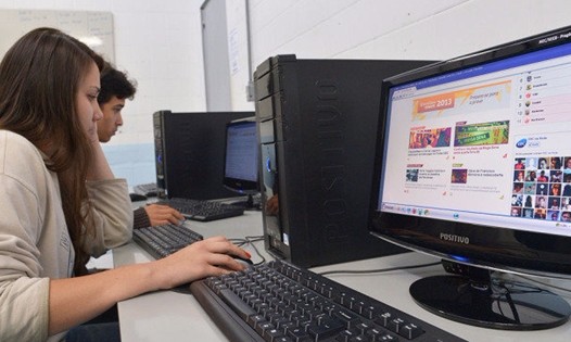 Hora do Enem: estudantes sem internet têm até sexta para pedir vaga no simulado