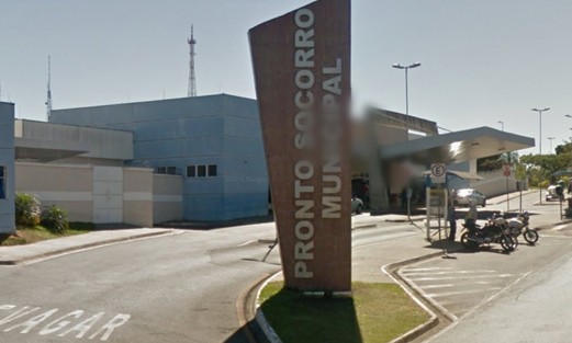 Rapaz é alvo de três tiros, mas pontaria ruim do atirador o salva da morte