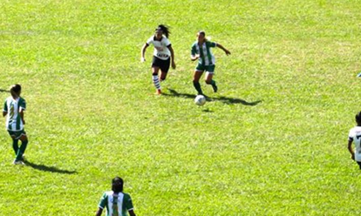 Meninas da Francana perdem invencibilidade para o Corinthians no Lanchão