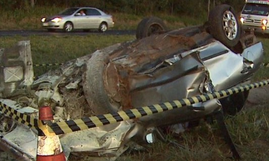 Homem de 58 anos morre após acidente em trevo de acesso para Cajuru (SP)