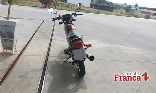 Polícia prende assaltantes de posto de combustível
na zona leste de Franca