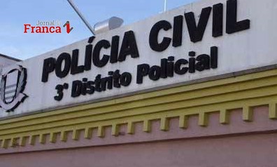 Bandido ameaça atirar em comerciante e foge roubando dinheiro e cigarro
