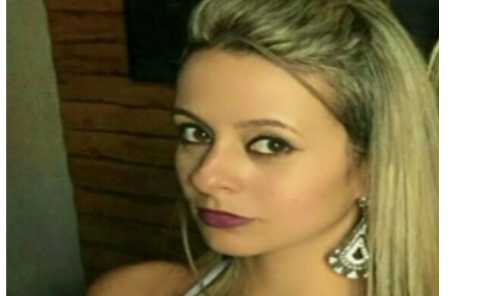 Jovem sofre traumatismo craniano após ser atingida por garrafa em show sertanejo