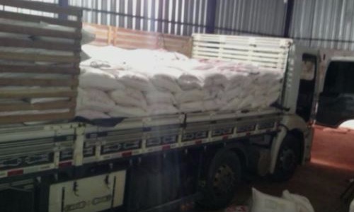 Grupo é preso suspeito de roubar caminhão com carga de farinha em Igarapava