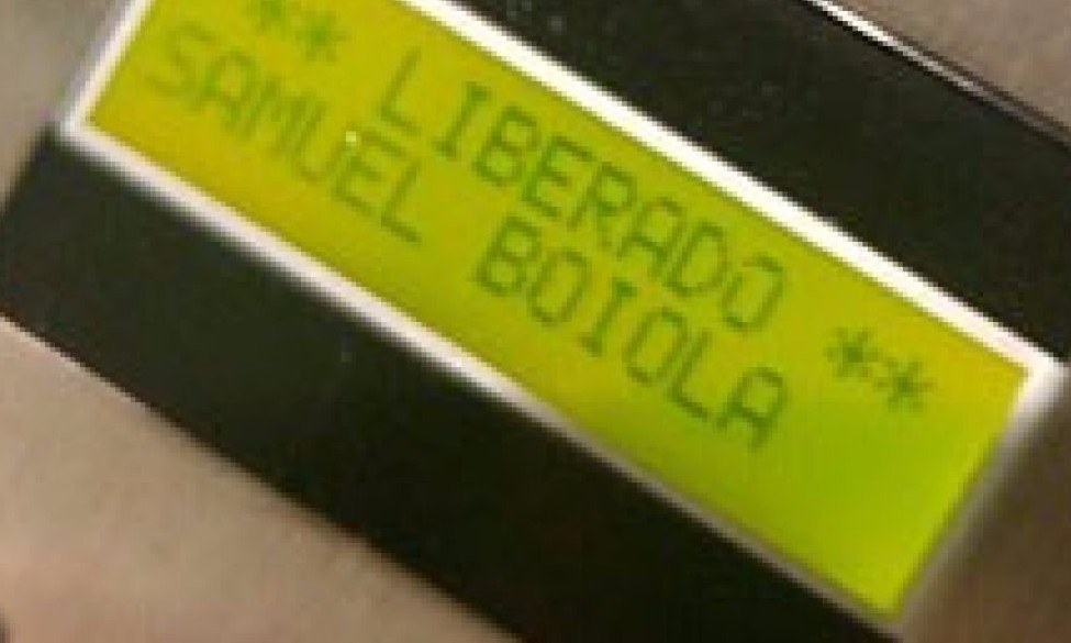 Estudante é identificado como ‘boiola’ em catraca e vai à polícia