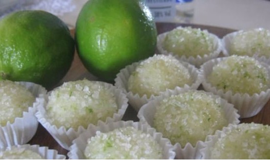 Brigadeiro de caipirinha faz sucesso em eventos voltados para adultos