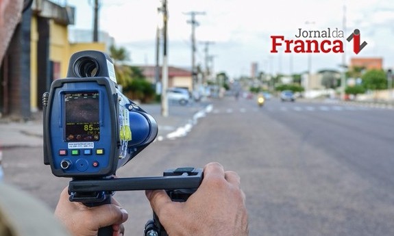 Quatro avenidas e duas vicinais terão radares nesta sexta com 60 e 80 km/h