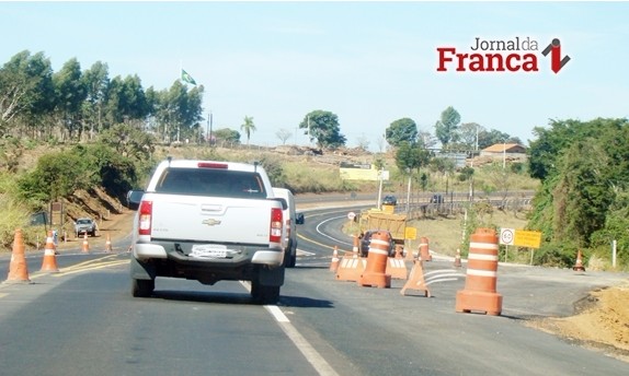 Duplicação da Portinari muda mais um trecho de pista e gera reclamações
