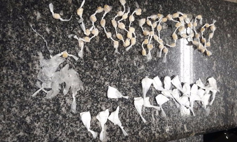 Pintor foi preso ontem (1) com cocaína e crack no complexo Aeroporto