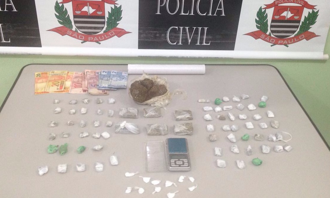 Sapateiro é preso com quase meio quilo de drogas no Jardim Conceição Leite