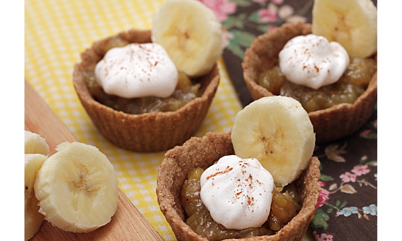 Tortinha de banana vegana é uma ótima opção de sobremesa saudável