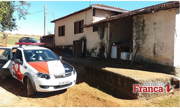 Bandidos invadem fazenda do Supermercado São Paulo e fazem quatro reféns
