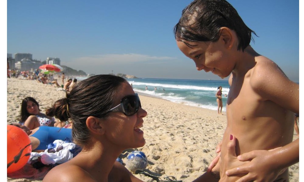 Professora de cidade vizinha acusa ex-marido de sequestro internacional