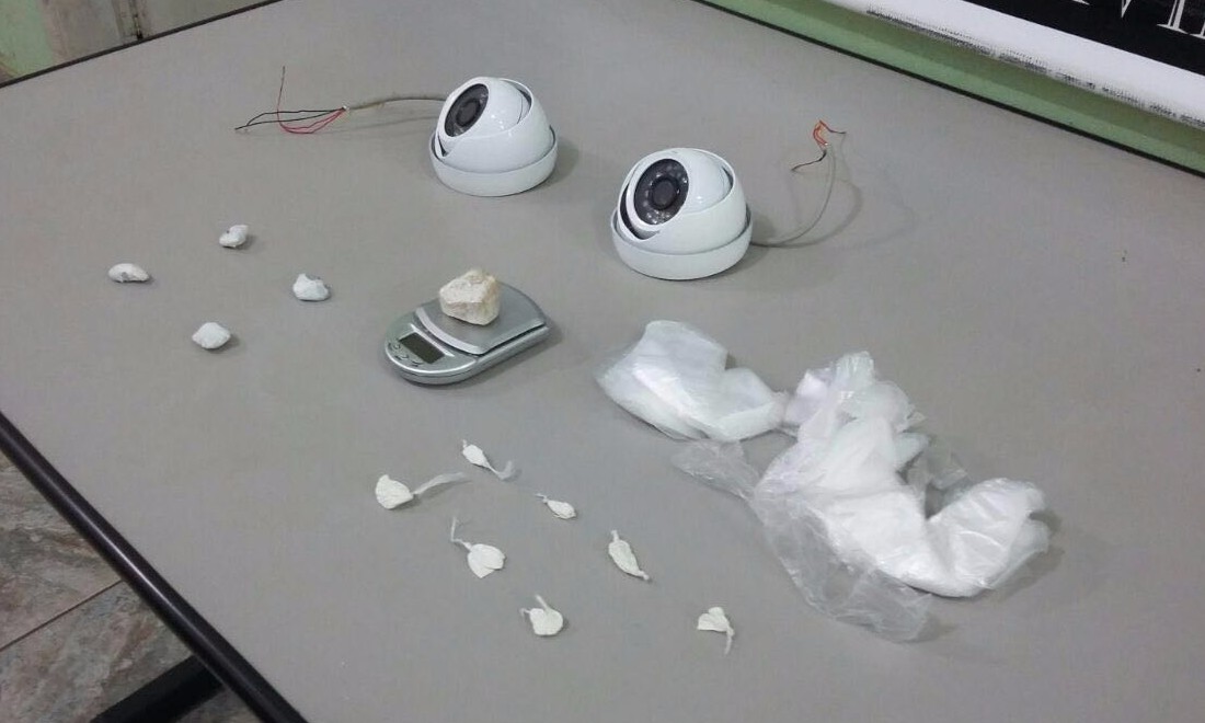 Polícia Civil estoura “QG” do tráfico no Leporace e manda três para a cadeia
