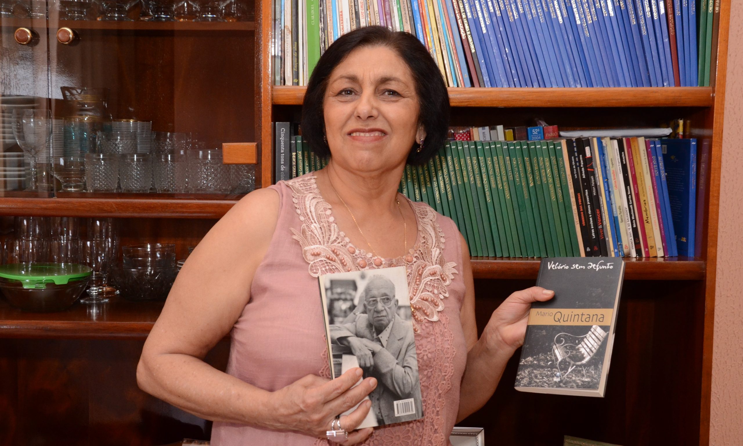 Escritora Cirlene de Pádua lança livro biográfico nesta sexta-feira, 02, em Franca