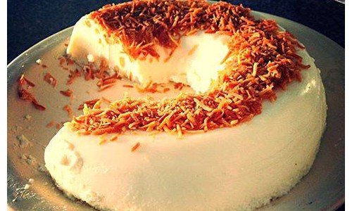 Conheça o pudim de coco que é delicioso, cremoso e muito fácil de fazer