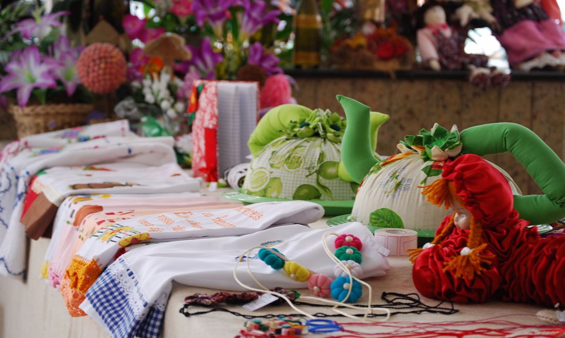 Berçário Dona Nina realiza nesta quinta-feira, 29, seu Bazar de Artesanato