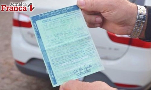 Veículos com placas final 7 têm apenas mais cinco dias para licenciamento