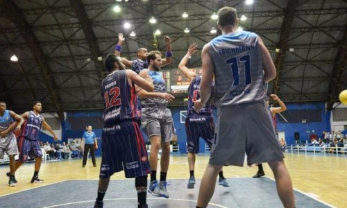 Franca e Rio Claro fazem o primeiro jogo das quartas neste sábado (1º)