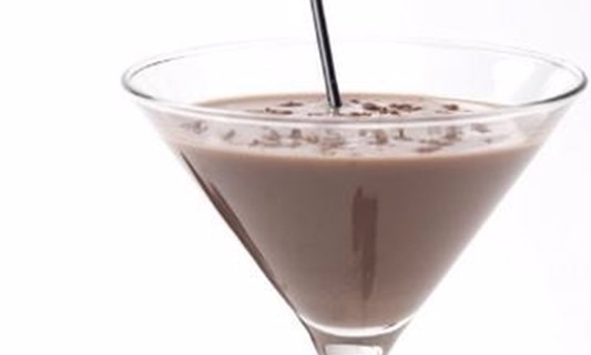 Batida de Amarula com sorvete é ótima para inovar no cardápio de drinks