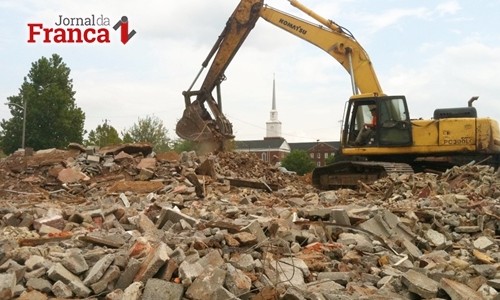 Conheça trabalho de Franca para recolher e destinar lixo da construção civil