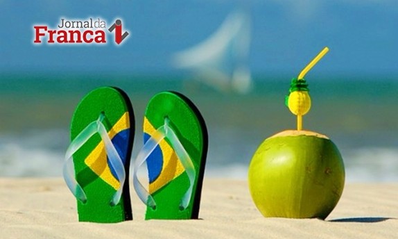 Feriado que cair durante a semana deve ser antecipado para a segunda-feira