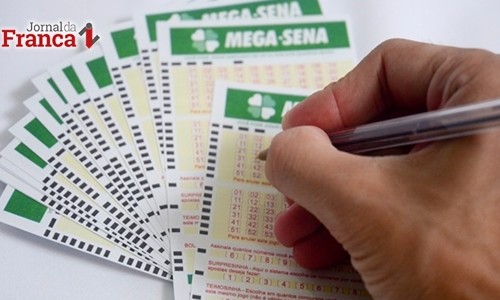 Mega-Sena acumulada de quarta-feira pode pagar R$ 5,5 milhões neste sábado