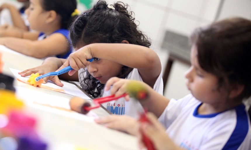 Matrículas para 2017 na rede municipal de ensino de Guaíra serão abertas dia 17