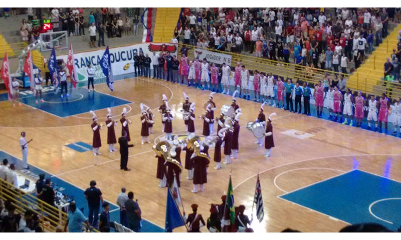 Franca Basquete vence o time de Bauru e empata a série em 1 a 1