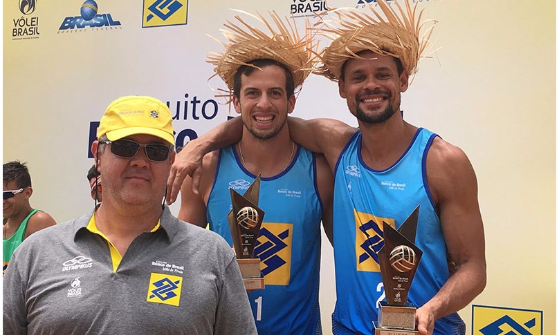 Dupla de vôlei de praia da região conquista bronze no Circuito Banco do Brasil
