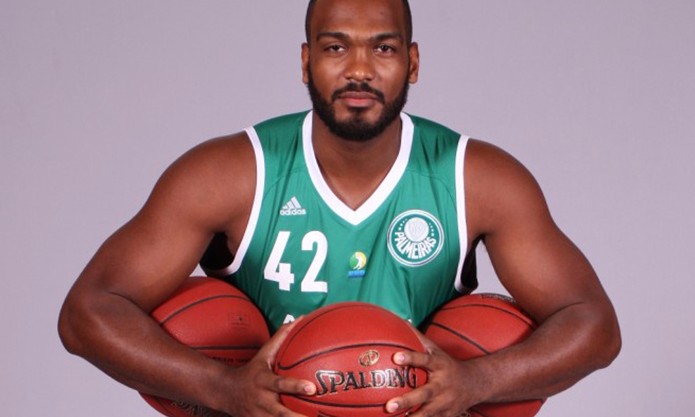 Steven Toyloy é o novo reforço do Franca Basquete para temporada