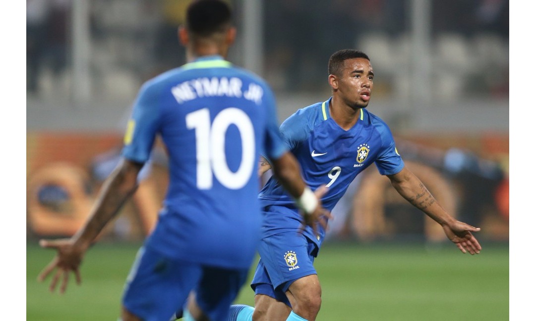 Seleção Brasileira vence o Peru fora de casa e iguala marca histórica