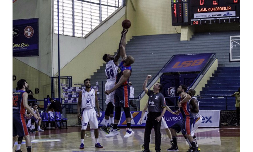 Com grande atuação de Lucas Mariano, Brasília vence Liga Sorocaba