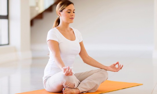 Meditação é indicada para solucionar desde estresse a dores crônicas e ansiedade