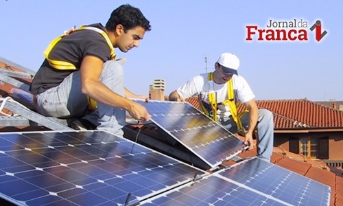 CPFL instala placas solares em 100 casas para fazer estudos sobre energia