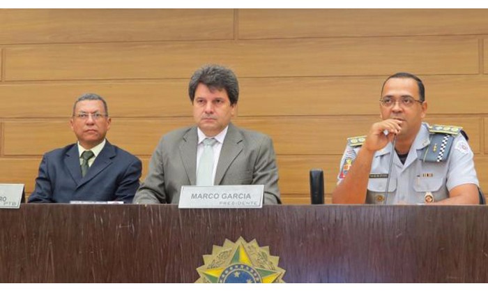 Policiais militares são homenageados na Câmara Municipal de Franca