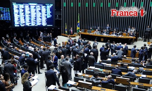 Aprovada renegociação da dívida dos estados, que vai para sanção presidencial