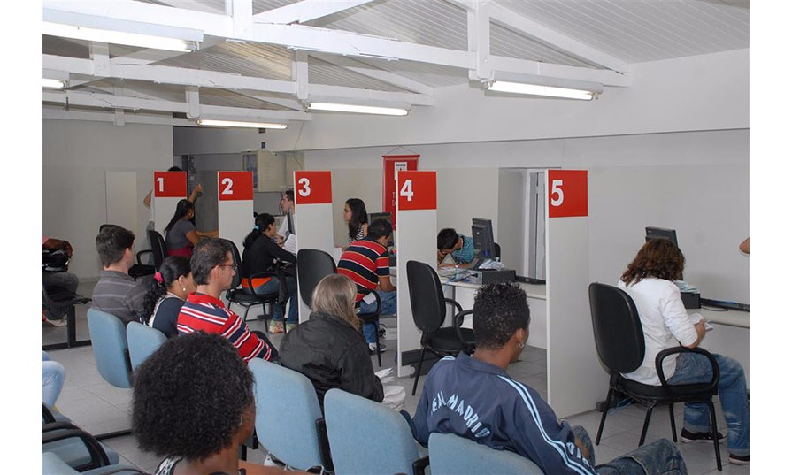 PAT-Franca tem 75 vagas de emprego distribuídas em diversas áreas